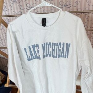 Gildan White Sweatshirt with Gray Print